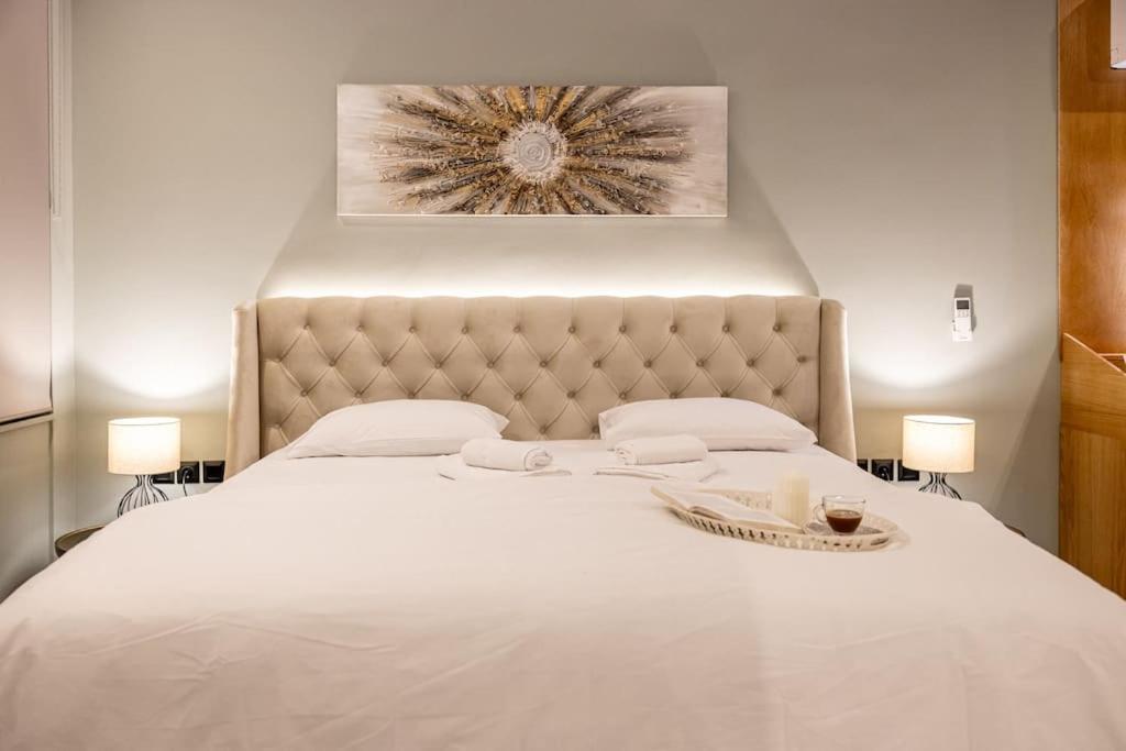 Smaragdi Luxury Jacuzzi Apartment Noho Premium Living Афины Экстерьер фото
