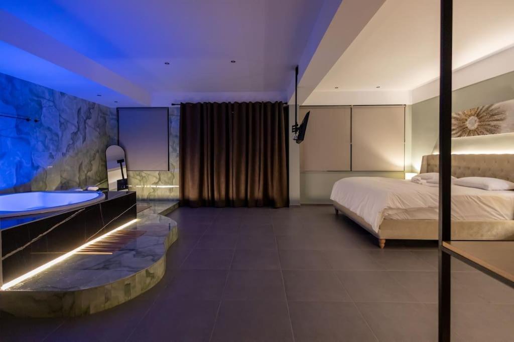 Smaragdi Luxury Jacuzzi Apartment Noho Premium Living Афины Экстерьер фото